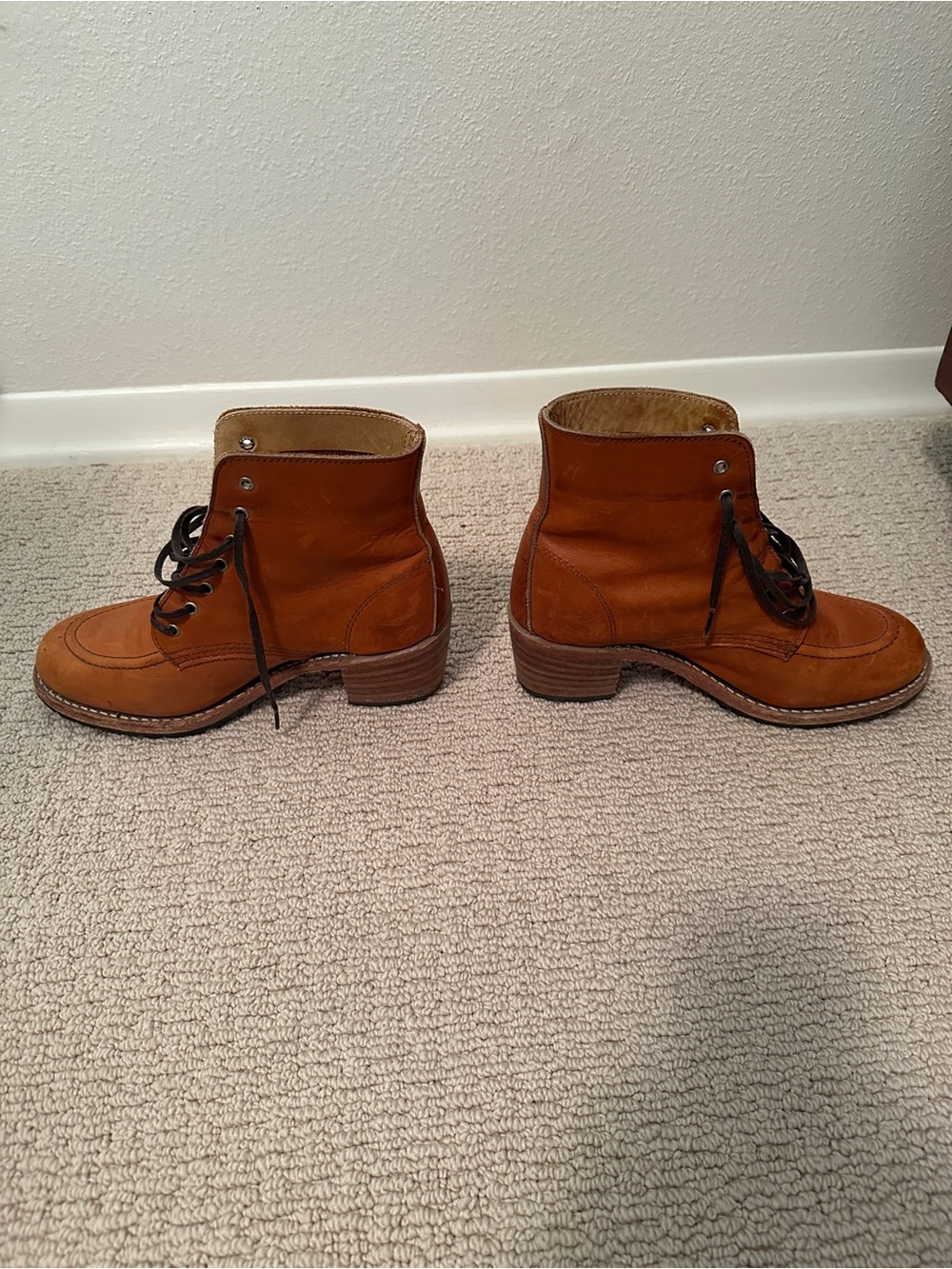 Red Wing Shoes Tan Leather Moc-Toe Heeled Boots - Picture 2 of 11